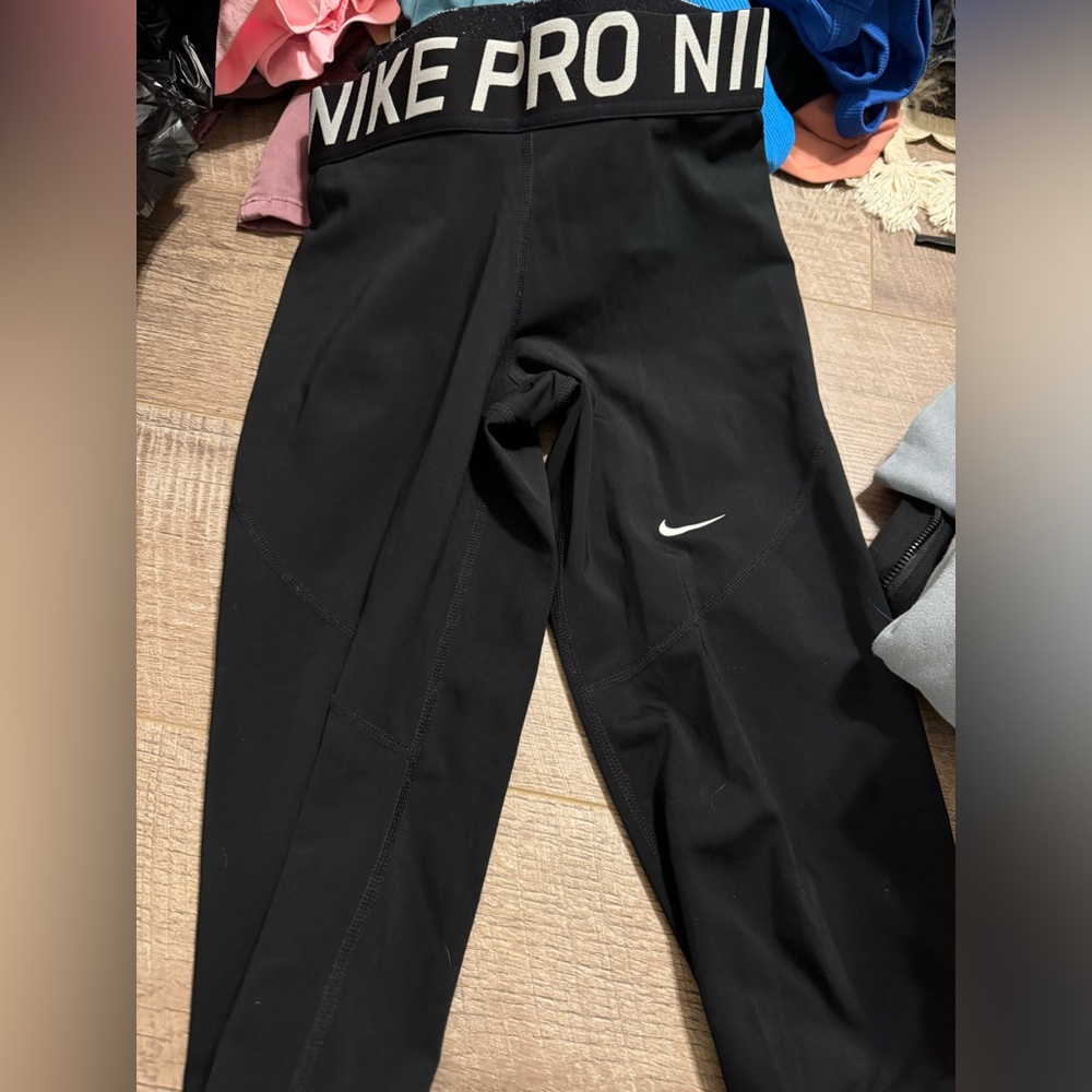 Nike pro leggings